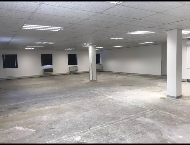 211M² OFFICE TO LET IN TYGER VALLEY